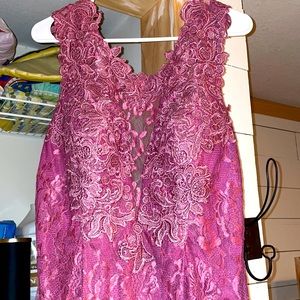 Size 12 color is Victorian lilac